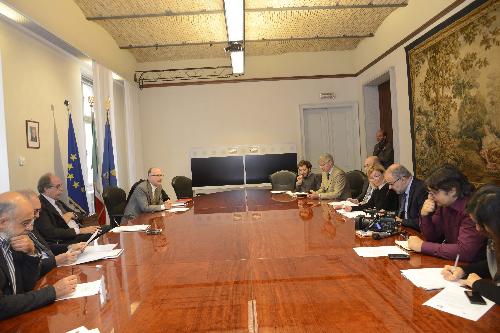 Gianni Torrenti (Assessore regionale Cultura, Sport e Solidarietà) durante la presentazione della quarta edizione delle "Lezioni di Storia" - Trieste 12/10/2017